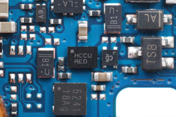 激光除膠機(jī)——芯片除膠好幫手！