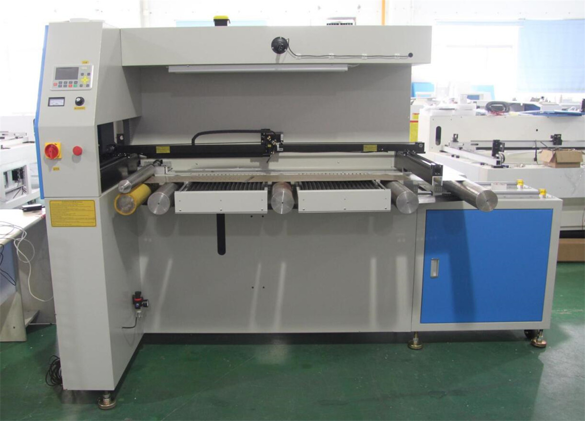 汽車安全帶織帶專用切割設(shè)備—織帶激光切割機(jī)