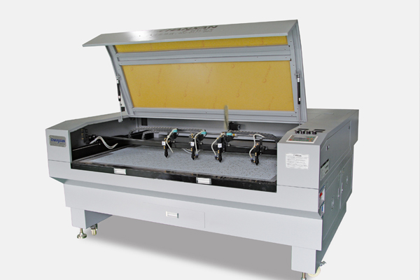 鞋面鞋材下料裁剪設備—鞋面激光切割機 鞋面鞋材下料裁剪設備—鞋面激光切割機