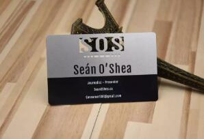 激光鏤空名片  打造屬于您的獨特標識