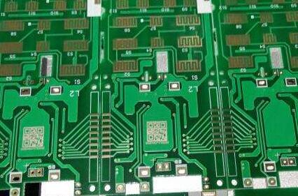 激光打標(biāo)PCB 實現(xiàn)產(chǎn)品質(zhì)量追溯