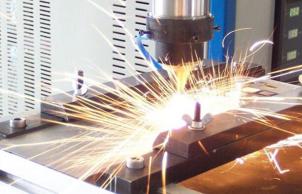 激光切割機如何切割穿孔？