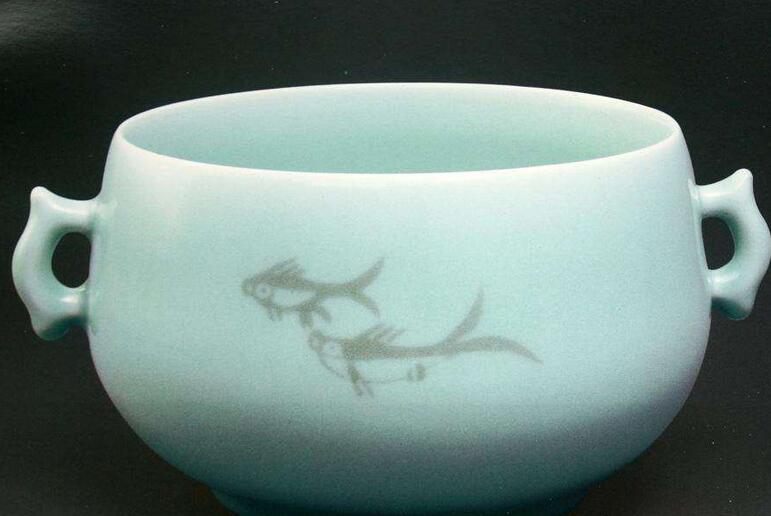 激光打標(biāo)陶瓷  更具防偽性